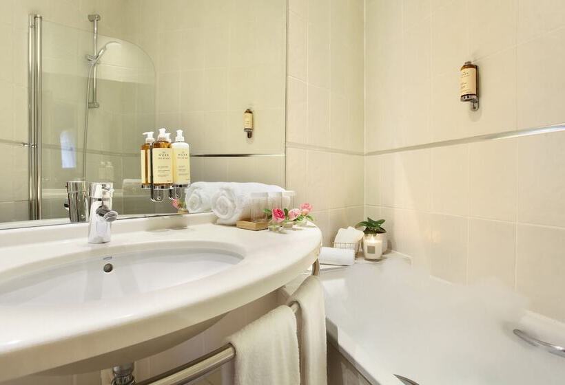 Chambre Triple Standard, Trianon Rive Gauche