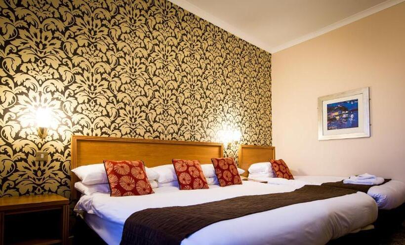 Семейный Номер, Best Western Queens