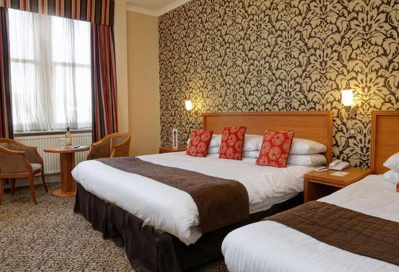 Семейный Номер, Best Western Queens