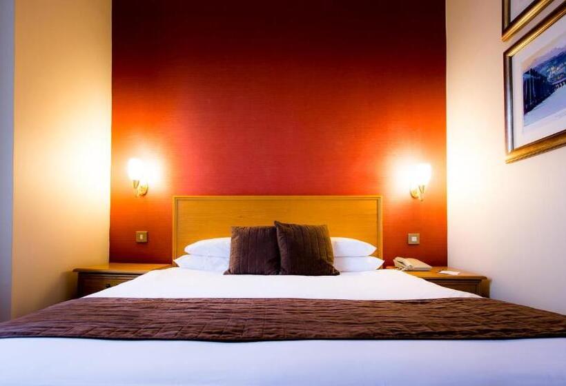 Номер Стандарт, Best Western Queens