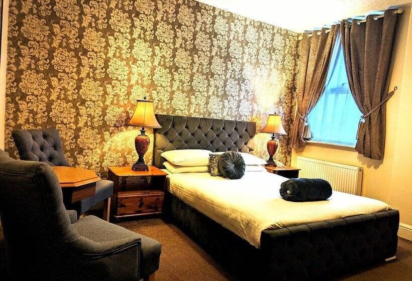 Номер Стандарт, Brookside Hotel & Restaurant ,suitable For Solo Travelers, Couples, Families, Groups Education Trips