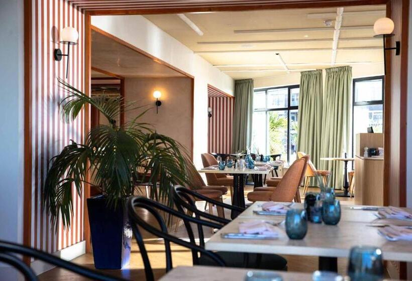 带大床的标准间, The Relais Cooden Beach