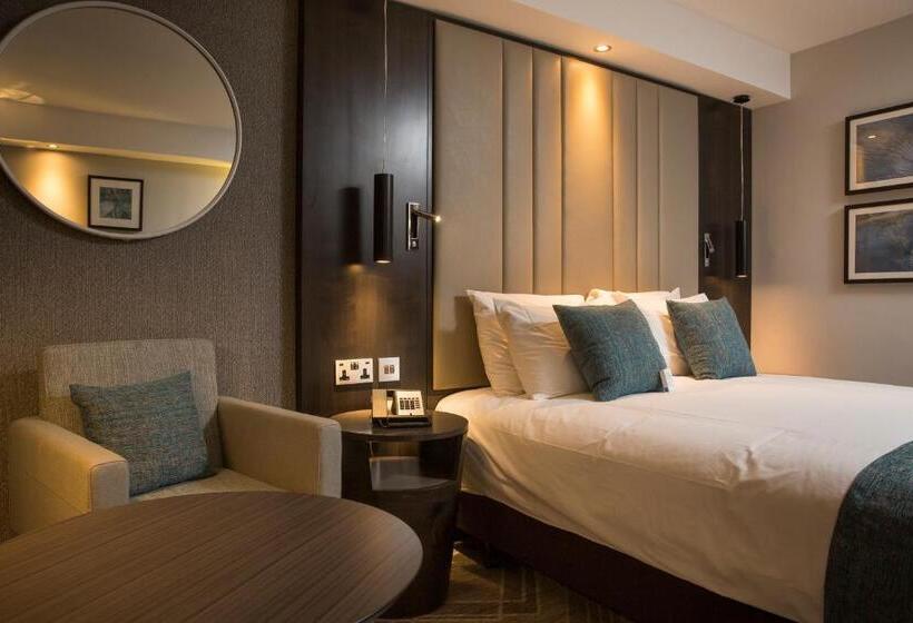 اتاق اجرایی, Crowne Plaza Basingstoke, An Ihg