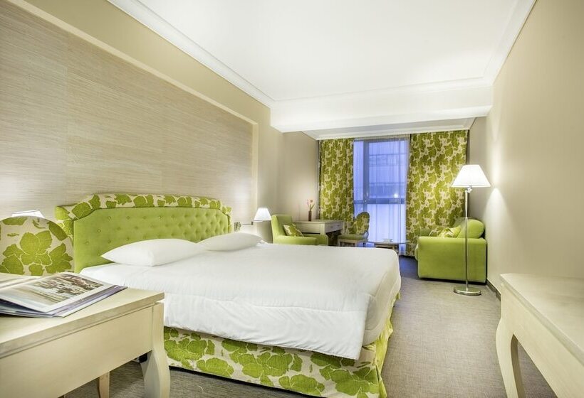 Полулюкс, Airotel Alexandros