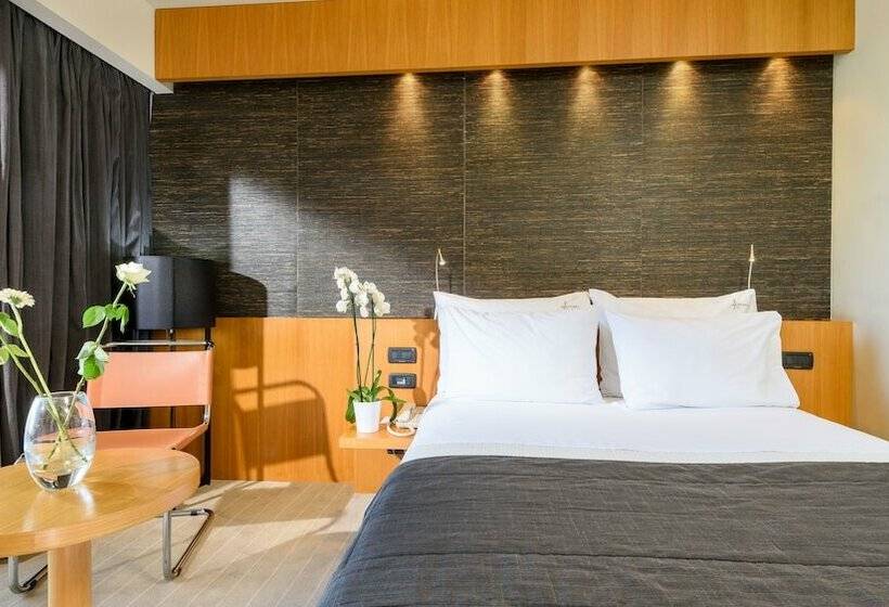 高级单人间, Alexander Beach Hotel & Spa