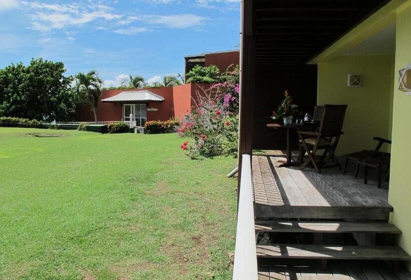 سوییت سوپریور با چشم‌انداز دریا, Auberge De La Vieille Tour