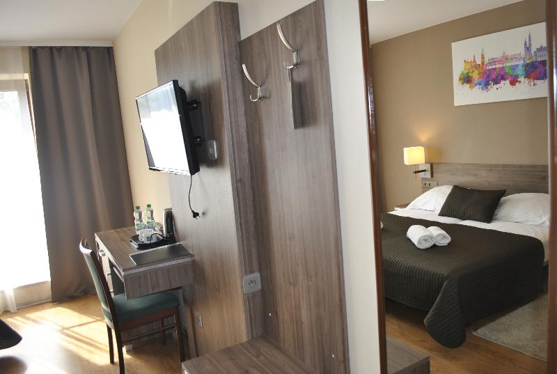 Номер Стандарт, Holiday Inn High Wycombe M40, Jct.4, An Ihg