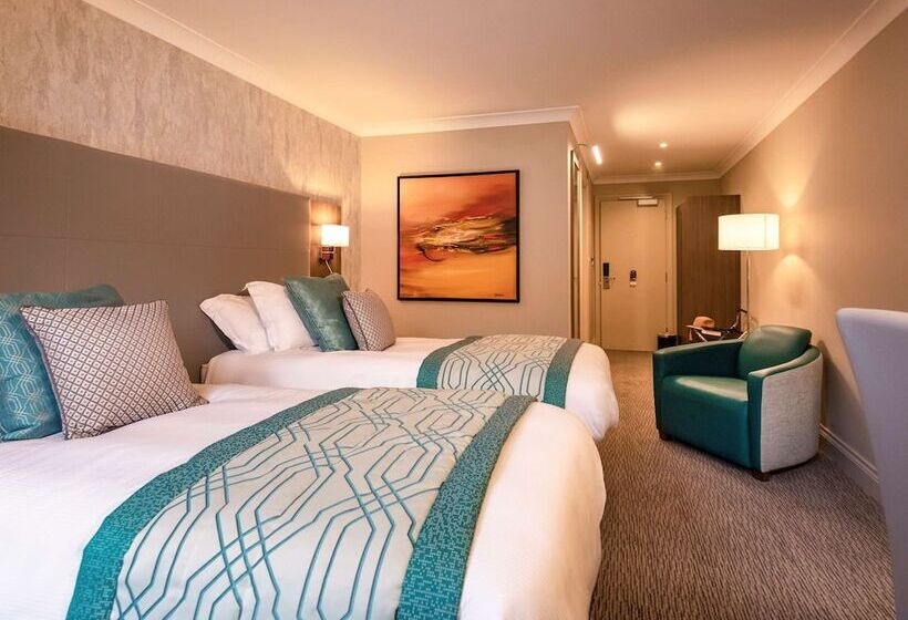 Quarto Estandar, Mercure Milton Keynes