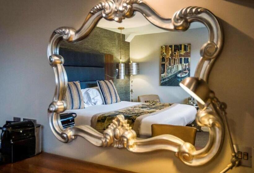 Номер Престиж, Mercure Milton Keynes