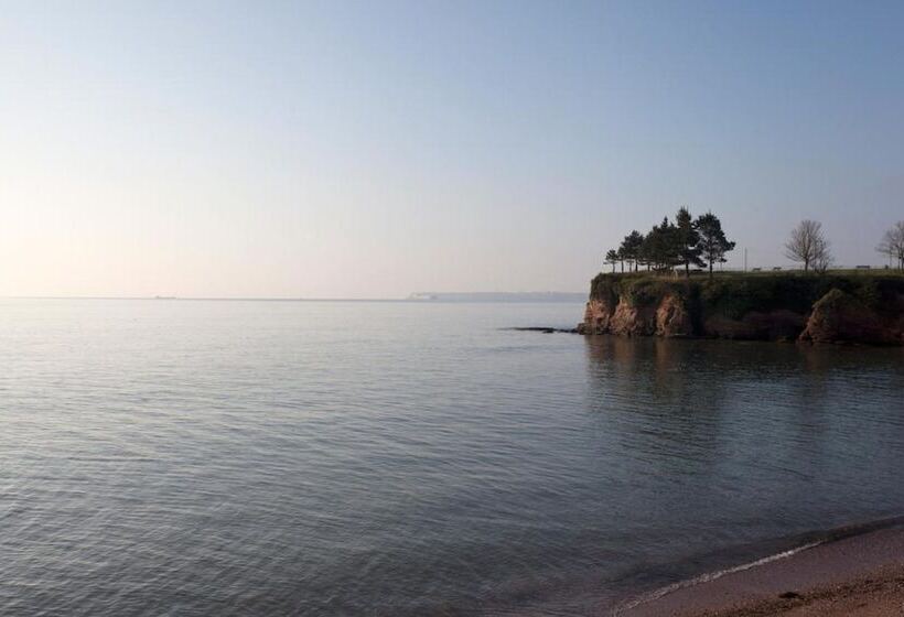 Номер Стандарт Вид на Море, The Grand