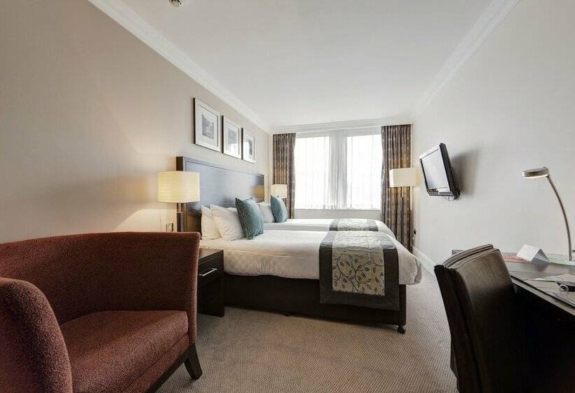 Номер Стандарт, Thistle London Trafalgar Square