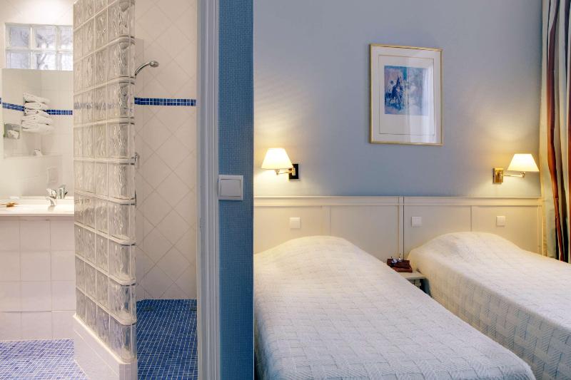 Номер Стандарт, Thistle London Trafalgar Square