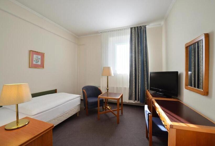 اتاق استاندارد یک نفره, Danubius Hotel Raba