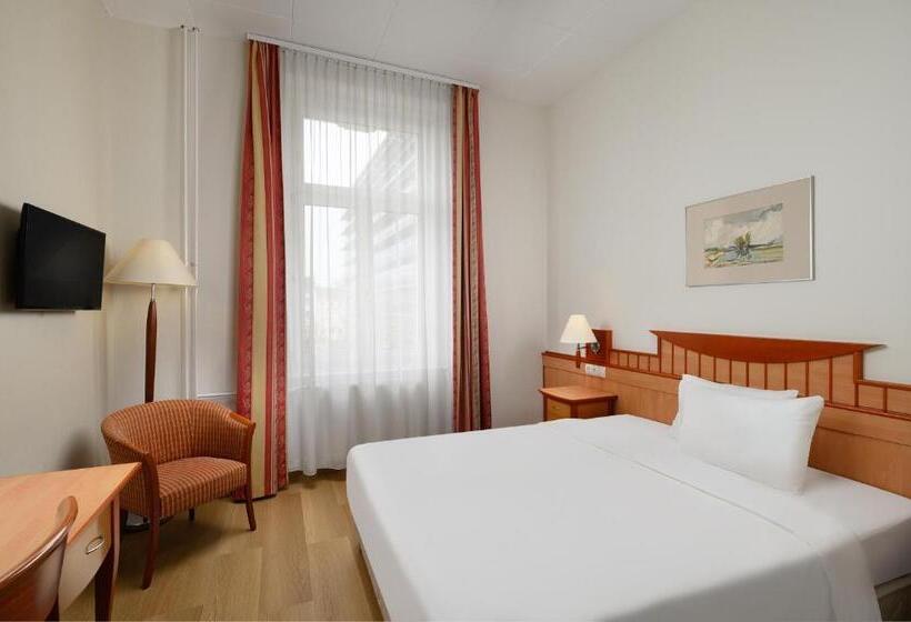 اتاق سوپریور یک تخته, Danubius Hotel Raba