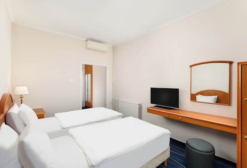 اتاق استاندارد, Danubius Hotel Raba