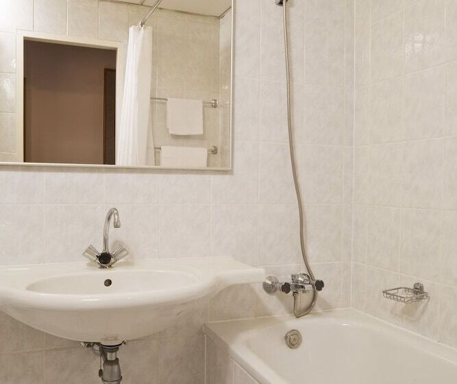 اتاق سوپریور, Danubius Hotel Raba