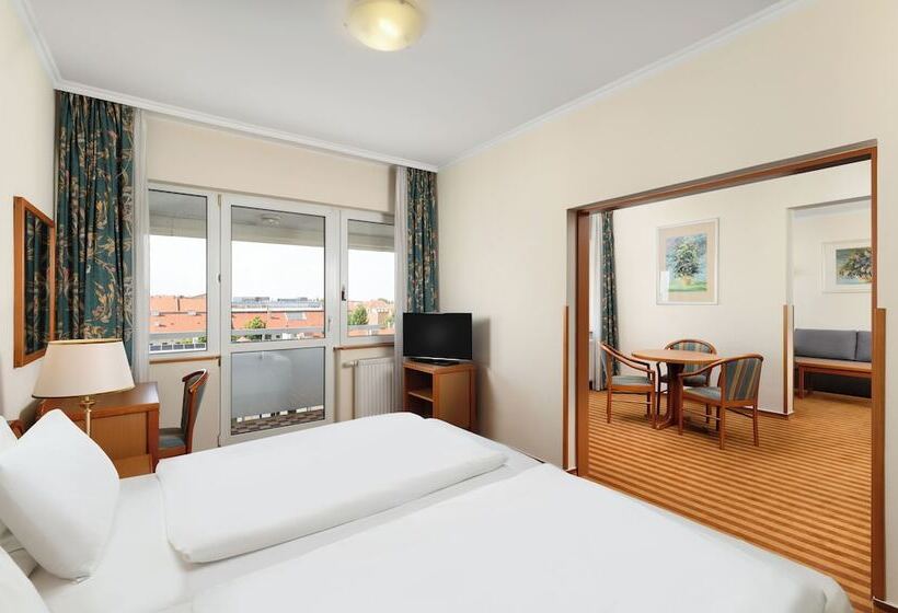سوییت سوپریور, Danubius Hotel Raba