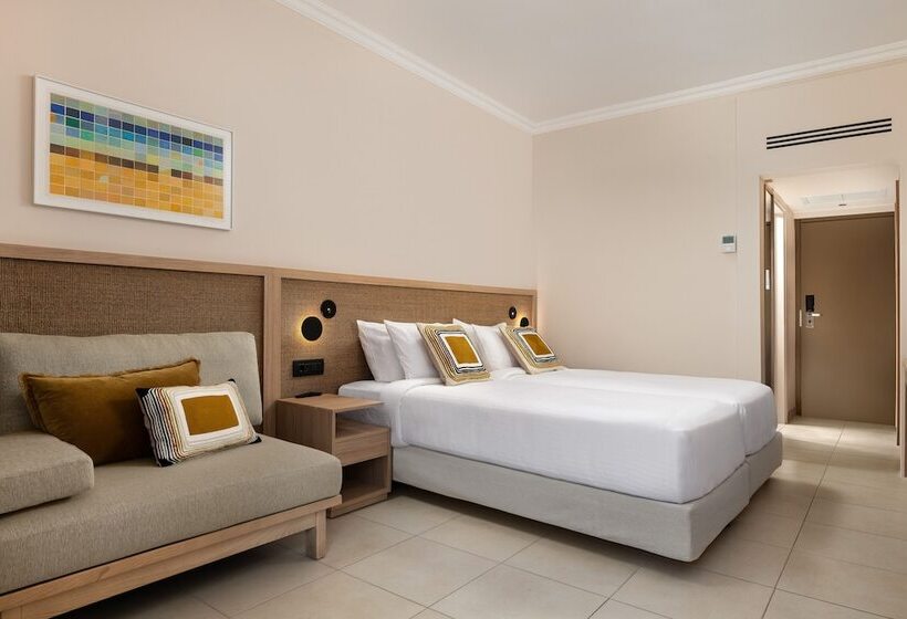 Номер Executive Вид на Бассейн, Electra Palace Rhodes  Premium All Inclusive