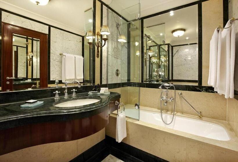 اتاق کلاسیک با تخت دونفره, Grande Bretagne, A Luxury Collection Hotel, Athens