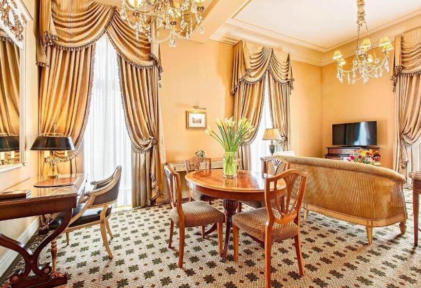 豪华两卧套房, Grande Bretagne, A Luxury Collection Hotel, Athens
