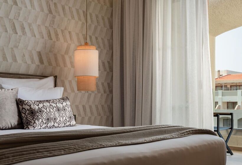 Номер Superior, Theartemis Palace