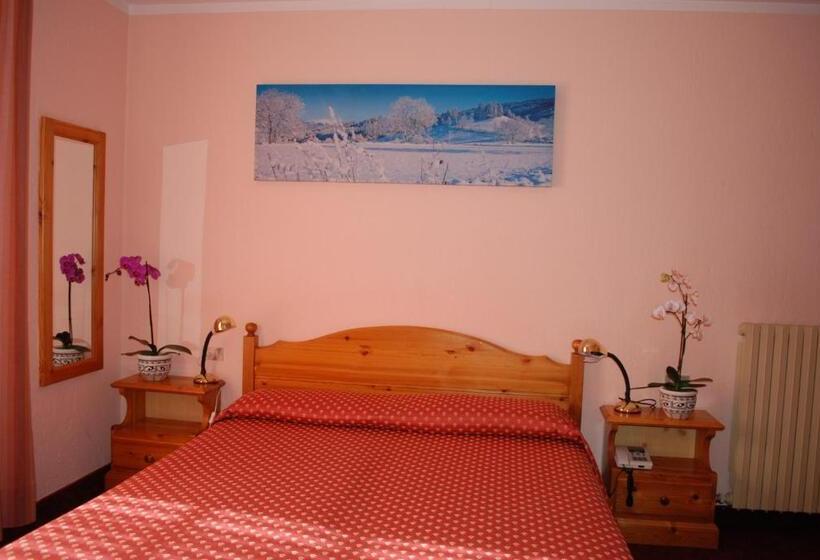 Номер Стандарт Трехместный, Des Glaciers