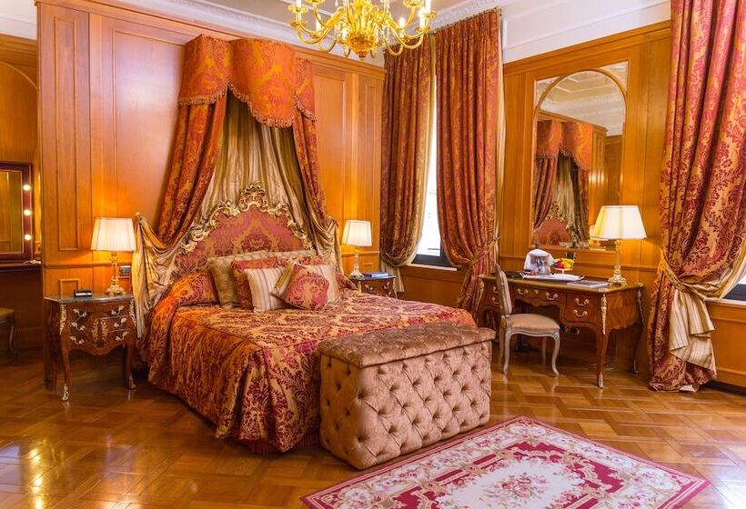 سوییت جونیور, Grand Hotel Majestic Gia  Baglioni