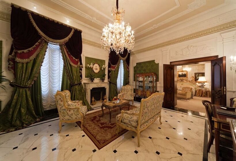 سوئیت رویال, Grand Hotel Majestic Gia  Baglioni