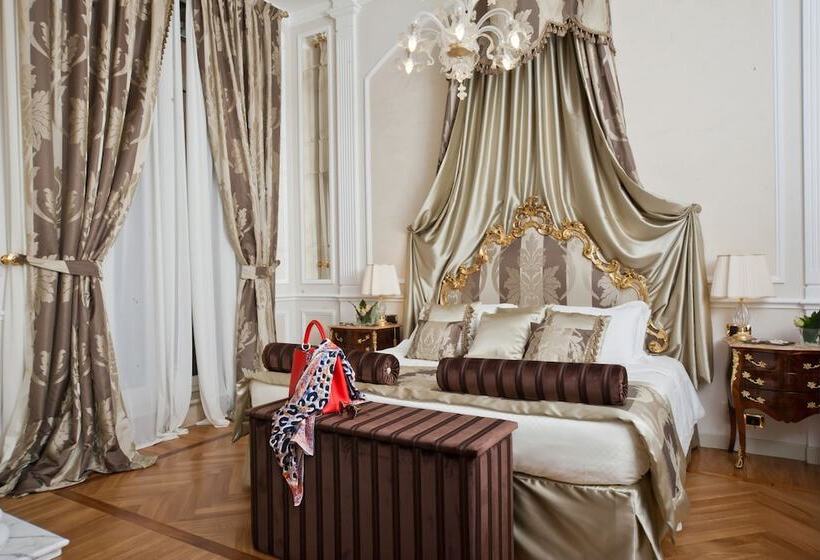 سوییت جونیور, Grand Hotel Majestic Gia  Baglioni