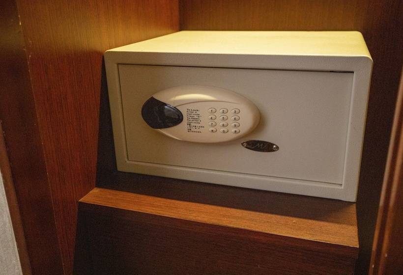 اتاق خانوادگی, Metropark Hotel Kowloon