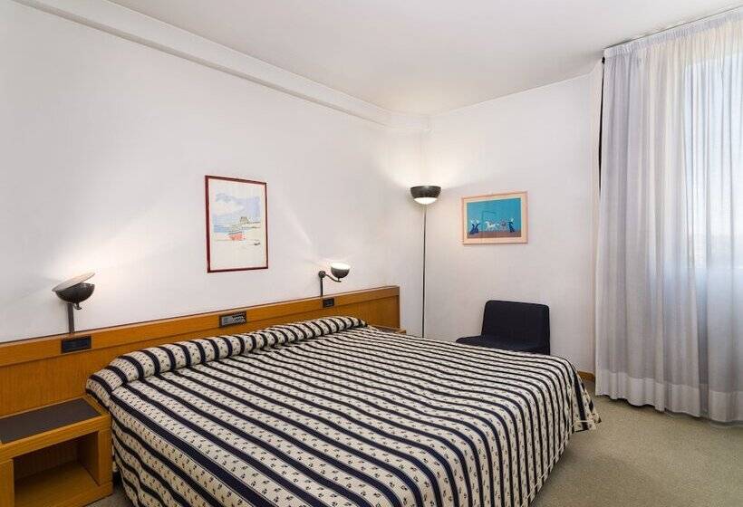 اتاق کلاسیک, Grand Hotel Tiziano E Dei Congressi