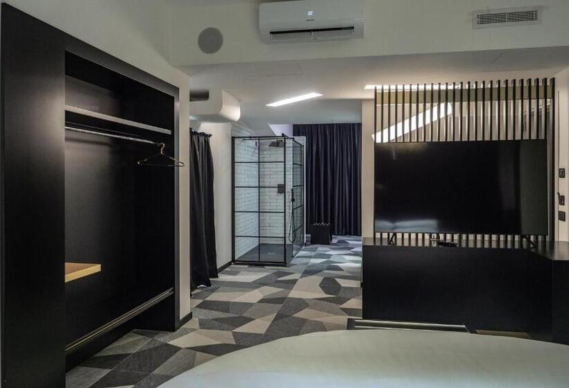 سوییت لوکس, My Suite