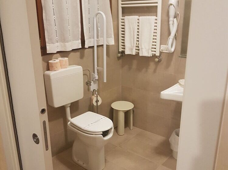 اتاق راحتی, Riviera Venezia Lido