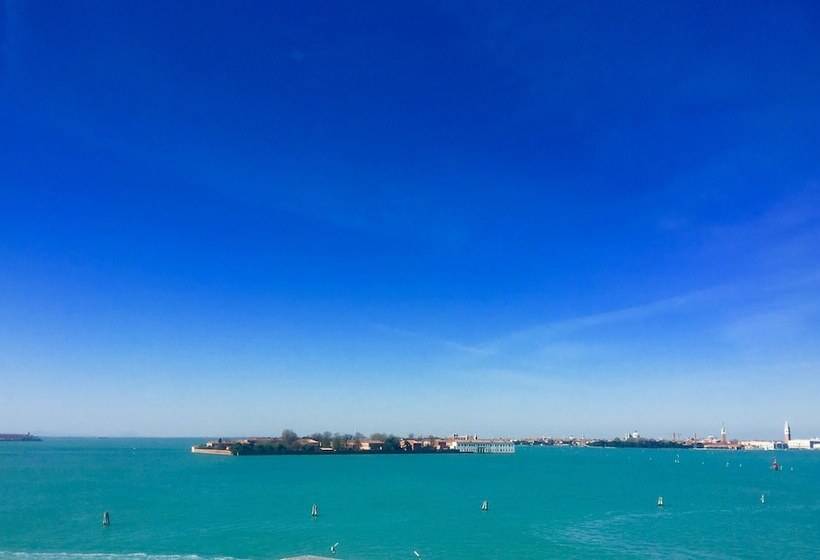 اتاق کلاسیک با چشم‌انداز دریاچه, Riviera Venezia Lido