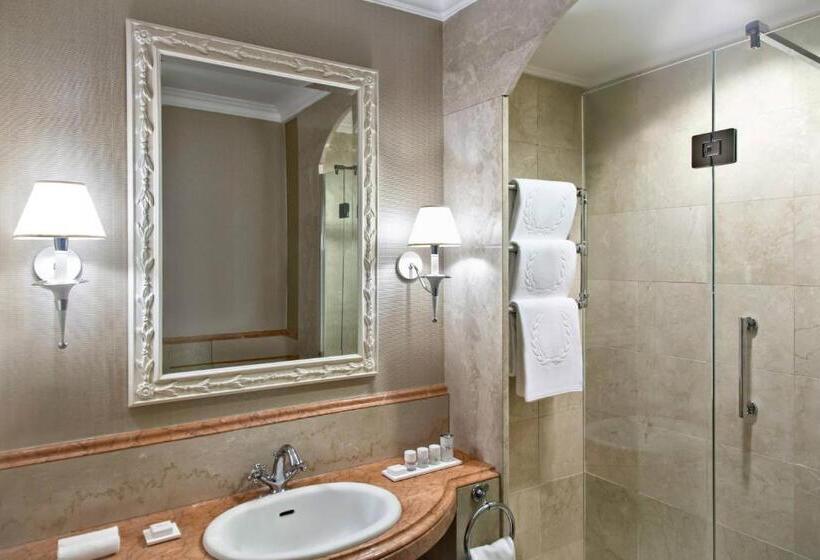 חדר סופריור, Rome Marriott Grand Hotel Flora