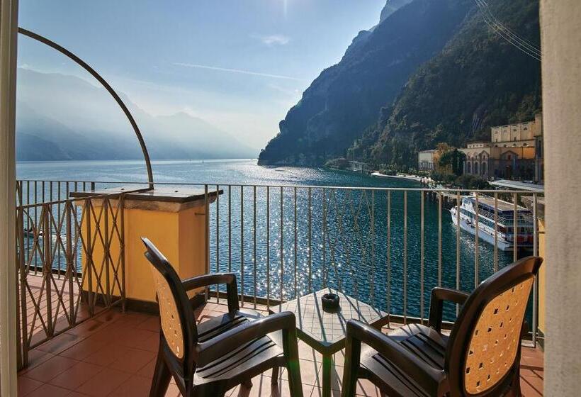 Suite with lake view, Sole Relax & Panorama