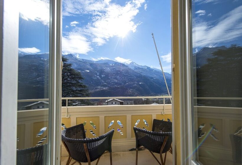 Quarto Deluxe, Grand Hotel Billia