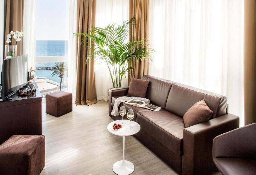 سوییت جونیور, Miramare The Palace Resort
