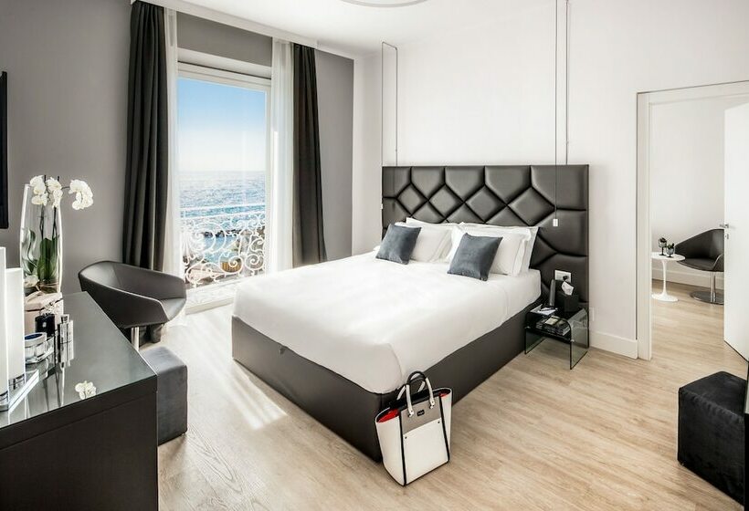 سوییت جونیور با چشم‌انداز دریا, Miramare The Palace Resort