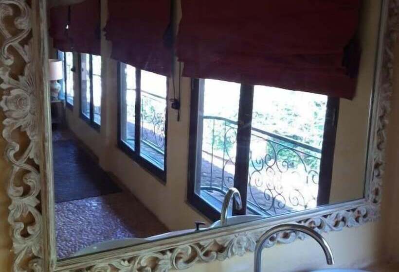 Апартаменты Deluxe 1 Спальня, La Taverna Suites