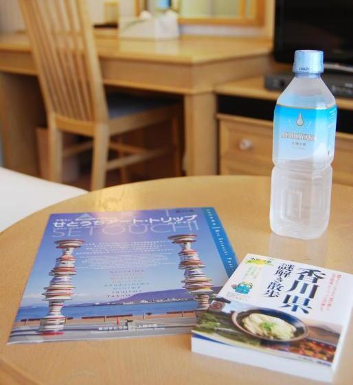 디럭스 룸, Rihga Hotel Zest Takamatsu