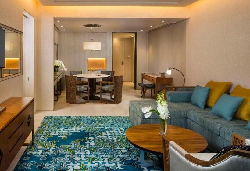 سوییت, Kempinski Summerland Hotel & Resort Beirut