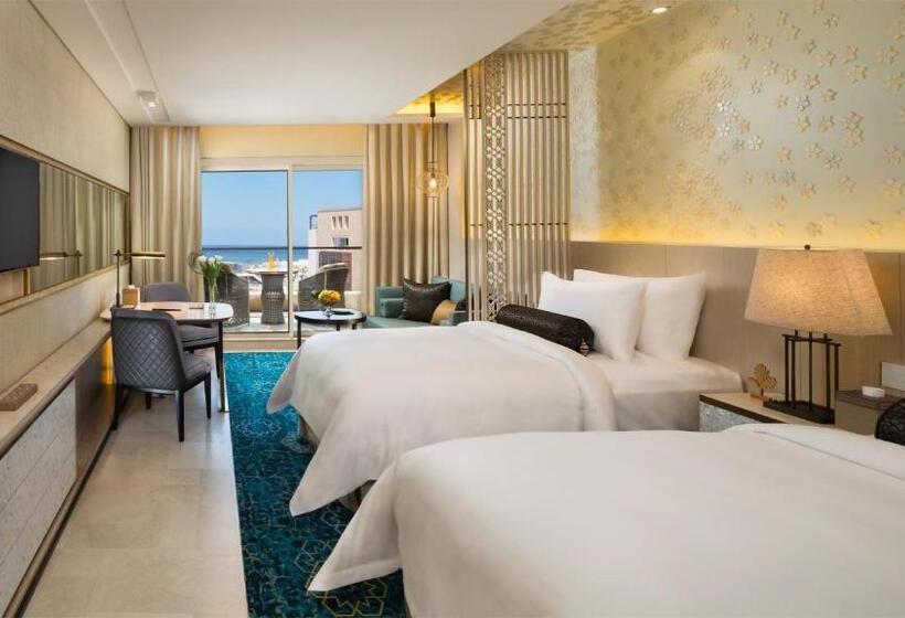 اتاق لوکس با چشم‌انداز دریا, Kempinski Summerland Hotel & Resort Beirut