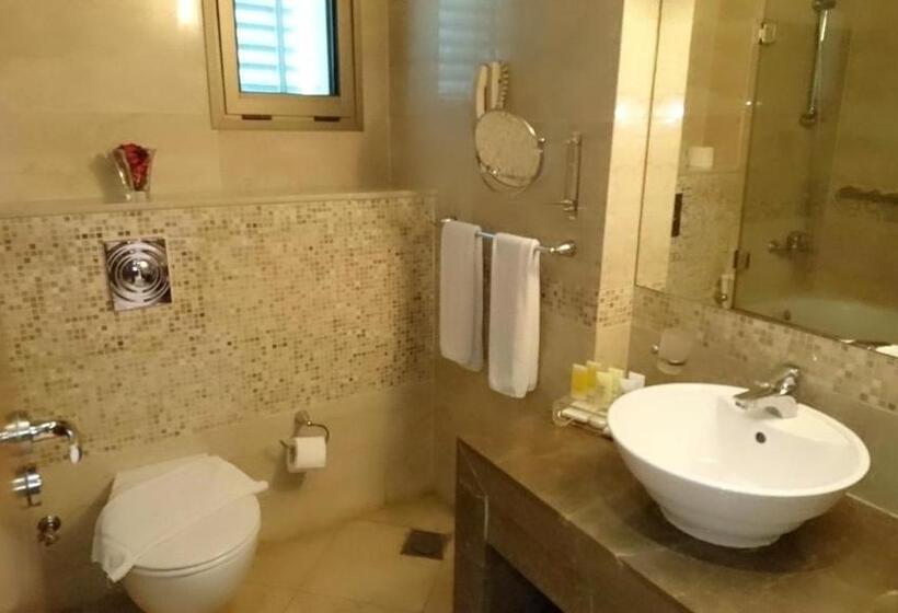 سوییت جونیور, King Suites