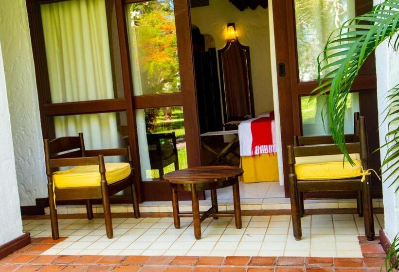 اتاق سوپریور با تخت بزرگ, Serena Beach Resort & Spa
