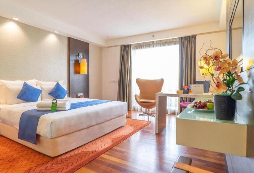 اتاق لوکس با تخت بزرگ, Seri Pacific Hotel Kuala Lumpur