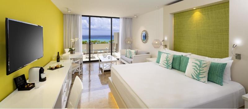 סוויטת ג'וניור נוף לים, Paradisus Cancun  All Inclusive