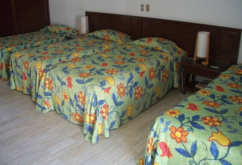スタンダードルーム, Sands Acapulco Hotel & Bungalows