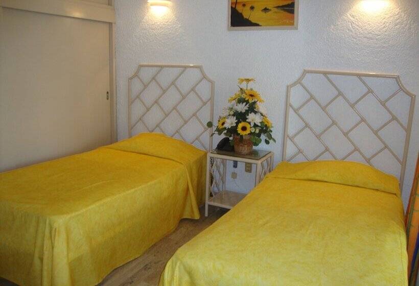 スタンダードバンガロー, Sands Acapulco Hotel & Bungalows