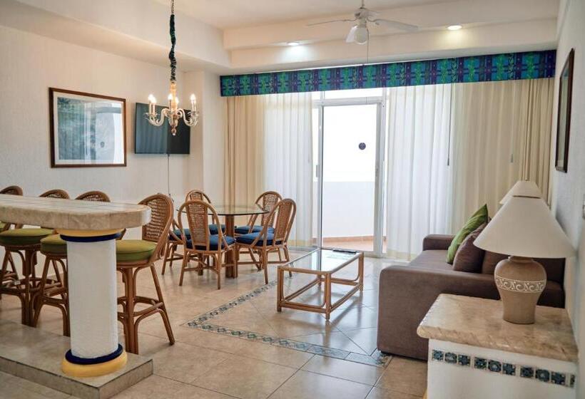 オーシャンビュースイート, The Inn At Mazatlan